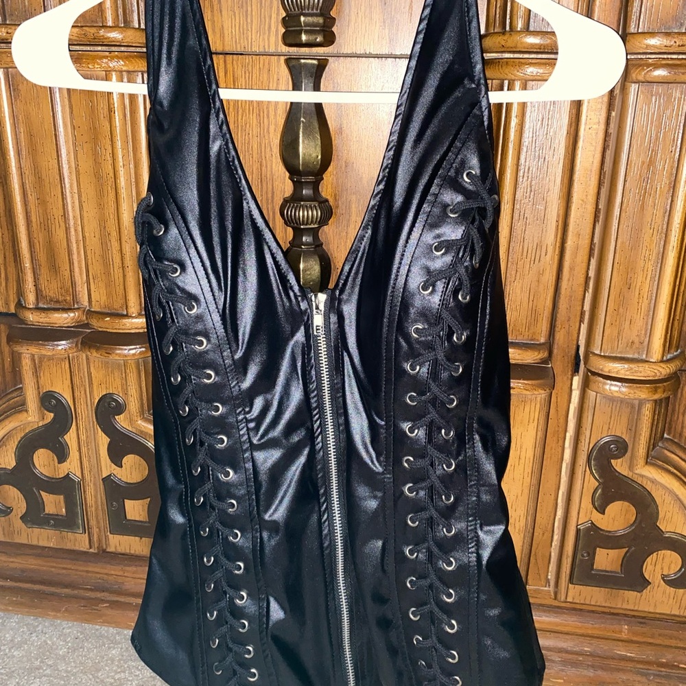 Black pleather holster top